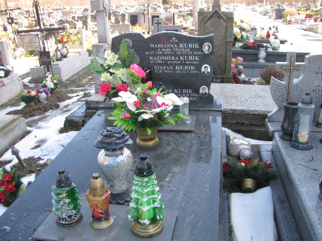 Grób Stefan Kubik